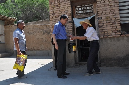 ��ί��ʷ�칫����һǰϦο�ʹ�������ϵ�Ա